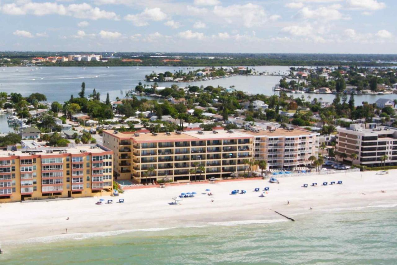100 - Las Brisas Сант Пит Бич Экстерьер фото